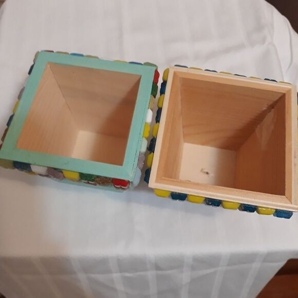 Hand Made Wood  Organizers Stackable with Sea Shells - Picture 4 of 10